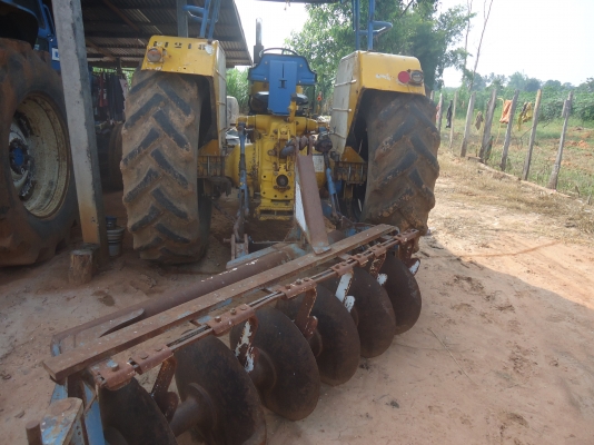 ขายสองพี่น้องคู่แฝดราคาถูกๆๆเจ้าของอยากได้รถสิดล้อคันเหลืองขายแล้ว