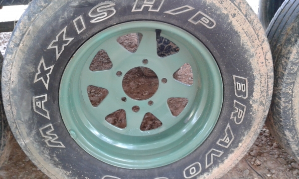 กะทะซูกลับหน้าแปลนแถมยาง 225/70/15ปี 09 1คู่ . กะทะซูกลับหน้าแปลนแถมยาง 225/70/15ปี 09 1คู่ .