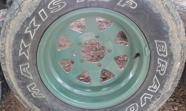 กะทะซูกลับหน้าแปลนแถมยาง 225/70/15ปี 09 1คู่ . กะทะซูกลับหน้าแปลนแถมยาง 225/70/15ปี 09 1คู่ .