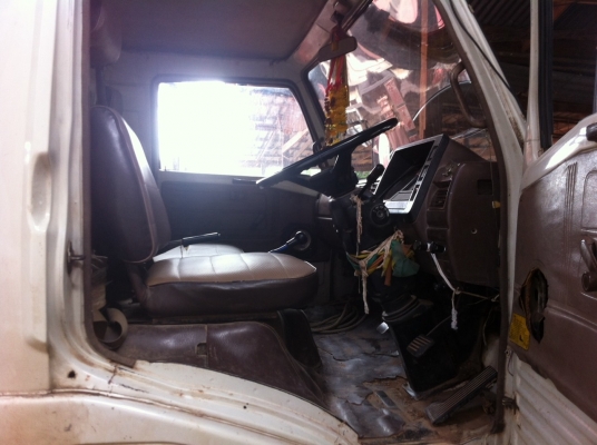 Hino KR 110 แรงม้า