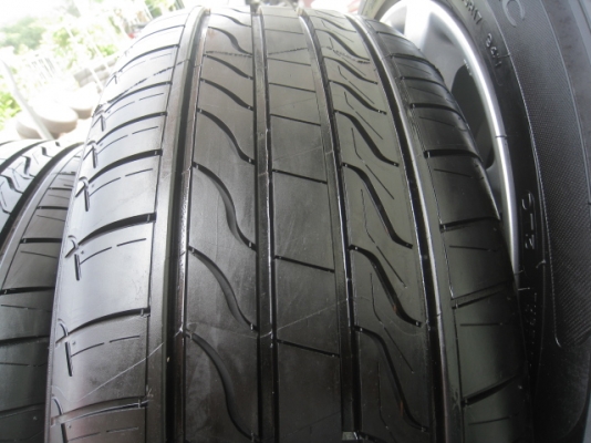 ขายล้อแม็กป้ายแดง Nissan teana 17" พร้อมยางปี13 สนใจติดต่อเล็กคลองสามครับ 081-3747940