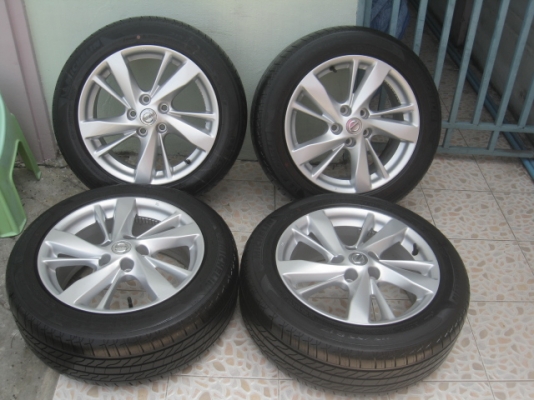 ขายล้อแม็กป้ายแดง Nissan teana 17" พร้อมยางปี13 สนใจติดต่อเล็กคลองสามครับ 081-3747940