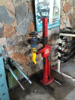 ชุดอัพเกรดช่วงล่าง รถ Pajerosport by Shock Profender ชุดอัพเกรดช่วงล่าง รถ Pajerosport by Shock Profender