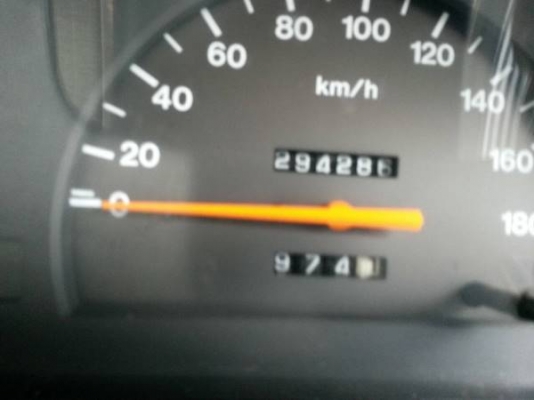 รถกระบะ ISUZU 4 ล้อ ตู้เย็นบรรทุก ปีจดทะเบียน 2541...สามารถดูสภาพรถและทดลองขับ พร้อมต่อรองราคาได้ที่ศูนย์พักรถ truck2hand สระบุรี