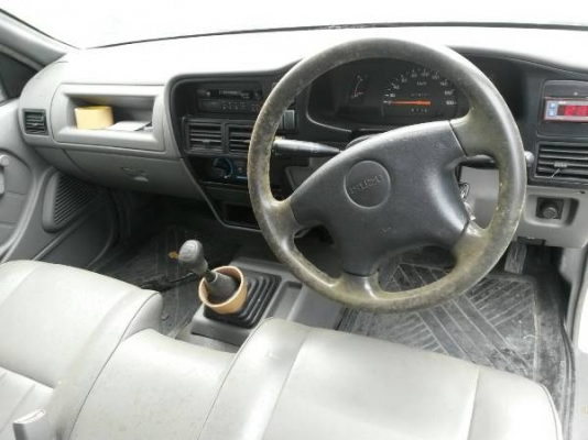 รถกระบะ ISUZU 4 ล้อ ตู้เย็นบรรทุก ปีจดทะเบียน 2541...สามารถดูสภาพรถและทดลองขับ พร้อมต่อรองราคาได้ที่ศูนย์พักรถ truck2hand สระบุรี