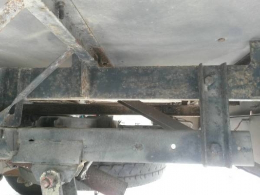 รถกระบะ ISUZU 4 ล้อ ตู้เย็นบรรทุก ปีจดทะเบียน 2541...สามารถดูสภาพรถและทดลองขับ พร้อมต่อรองราคาได้ที่ศูนย์พักรถ truck2hand สระบุรี