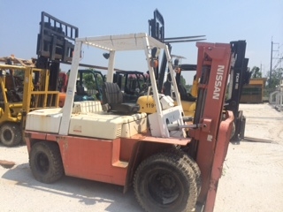 ต้องการขายรถยก/ขนาด 4.5ตัน