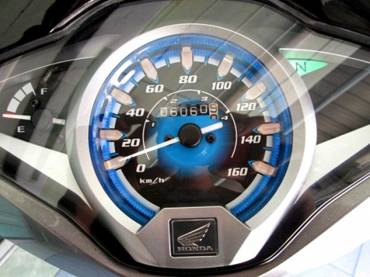 wave 125 i สีแดง ตัวใหม่ รถเดือน เมษายน ปี 57 ไมล์ 6 พันโล รถมีเกีย ยอดนิยม แรงด้วย 125 cc. ของแถม 2 รายการ 33900 wave 125 i สีแดง ตัวใหม่ รถเดือน เมษายน ปี 57 ไมล์ 6 พันโล รถมีเกีย ยอดนิยม แรงด้วย 125 cc. ของแถม 2 รายการ 33900