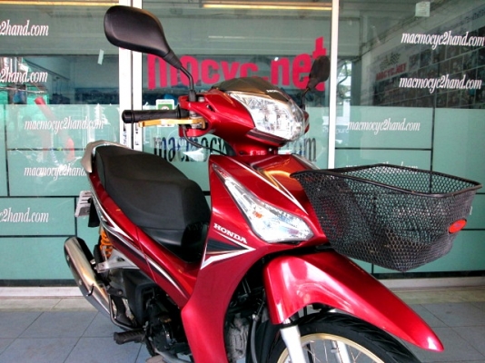 wave 125  i สีแดง ตัวใหม่ รถเดือน เมษายน ปี 57 ไมล์ 6 พันโล รถมีเกีย ยอดนิยม แรงด้วย 125 cc. ของแถม 2 รายการ 33900