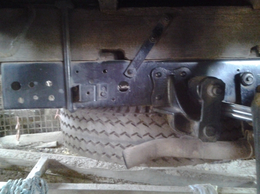 ISUZU NKR55E เครื่อง 88 ปี41