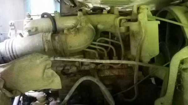 รถอีซูซุ 6 ล้อ รั้ว ( ไม่ดั้ม )  NPR  115 แรงม้า. ปี 33  สนใจติดต่อ 081 - 6079515