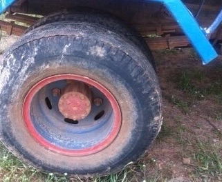 ขายด่วน ราคา 255,000 บาท TOYOTA DYNA 115 HP BU91 หกล้อดั๊มพ์ เครื่อง 14B เดิมๆแน่นดีแรงดีไม่มีเยิ้ม ภายในหัวเก๋งคอนโซลอยู่ครบ มีผุบ้างนิดหน่อยครับ พวงมาลัยเพาเวอร์ ช่วงล่างแน่นดี ติด F หน้า F หลังครบพร้อมแล้วครับ กระบะดั๊มพ์เหล็ก 4 ตันความยาว 3.50 เมตรสภา ขายด่วน ราคา 255,000 บาท TOYOTA DYNA 115 HP BU91 หกล้อดั๊มพ์ เครื่อง 14B เดิมๆแน่นดีแรงดีไม่มีเยิ้ม ภายในหัวเก๋งคอนโซลอยู่ครบ มีผุบ้างนิดหน่อยครับ พวงมาลัยเพาเวอร์ ช่วงล่างแน่นดี ติด F หน้า F หลังครบพร้อมแล้วครับ กระบะดั๊มพ์เหล็ก 4 ตันความยาว 3.50 เมตรสภา