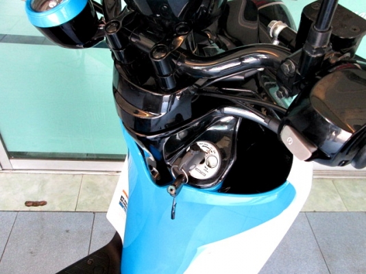 Fino i สีดำฟ้าขาว สีลายแฟร์ชั่น ลายใหม่ล่าสุดแท้ รถเดือน กรกฏาคม ปี 57 รถ3เดือน ไมล์ 3 พันโล แถม 2 รายการ 33900 Fino i สีดำฟ้าขาว สีลายแฟร์ชั่น ลายใหม่ล่าสุดแท้ รถเดือน กรกฏาคม ปี 57 รถ3เดือน ไมล์ 3 พันโล แถม 2 รายการ 33900