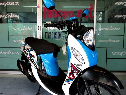 Fino i สีดำฟ้าขาว สีลายแฟร์ชั่น ลายใหม่ล่าสุดแท้ รถเดือน กรกฏาคม ปี 57 รถ3เดือน ไมล์ 3 พันโล แถม 2 รายการ 33900