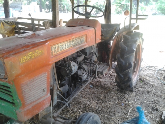 ขายตามสภาพ รถไถ 22แรงคูโบต้าเครื่องติดยาก