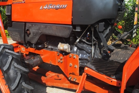 ขายรถไถ Kubota L 4508 DI (4WD) พร้อมดันหน้าช้าง สีเดิมครับ