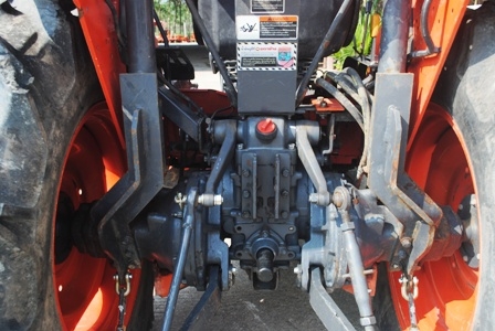 ขายรถไถ Kubota L 4508 DI (4WD) พร้อมดันหน้าช้าง สีเดิมครับ
