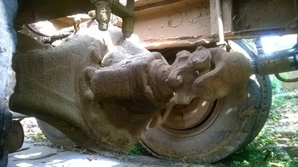 ขายเทนเลอร์ 10 ล้อหัวยาว เพลาเดียว ไม่มีเล่มทะเบียนราคาถูก เครื่อง 6BD1 165 แรงม้า คัสซีสวย เฟืองทายใหญ่ ZM 10 น็อต สโลว์กลาง พาวเวอร์ ราคาต่อรองได้ครับ