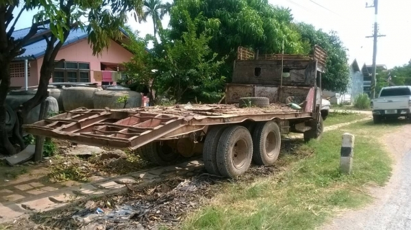 ขายเทนเลอร์ 10 ล้อหัวยาว เพลาเดียว ไม่มีเล่มทะเบียนราคาถูก เครื่อง 6BD1 165 แรงม้า คัสซีสวย เฟืองทายใหญ่ ZM 10 น็อต สโลว์กลาง พาวเวอร์ ราคาต่อรองได้ครับ