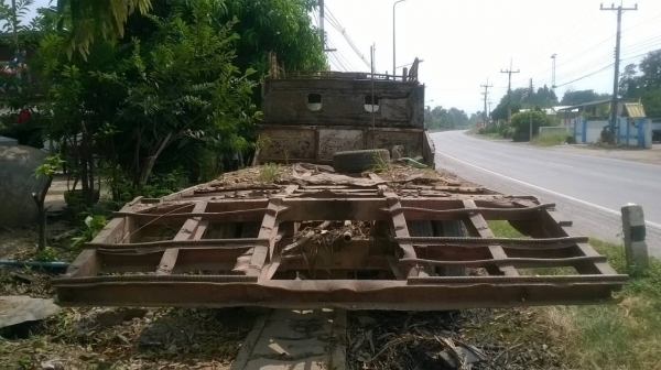 ขายเทนเลอร์ 10 ล้อหัวยาว เพลาเดียว ไม่มีเล่มทะเบียนราคาถูก เครื่อง 6BD1 165 แรงม้า คัสซีสวย เฟืองทายใหญ่ ZM 10 น็อต สโลว์กลาง พาวเวอร์ ราคาต่อรองได้ครับ