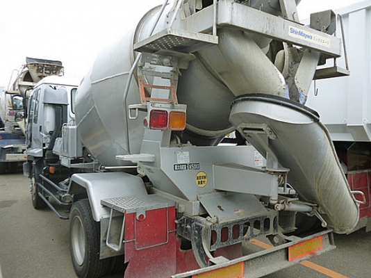 ขายรถโม่ ISUZU DECA โม่ 4Q ขายรถโม่ ISUZU DECA โม่ 4Q