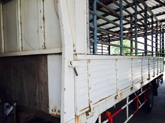 ขาย6ล้อ ฮีโน้/ยาว6เมตร สวยพร้อมใช้ครับ ขาย6ล้อ ฮีโน้/ยาว6เมตร สวยพร้อมใช้ครับ