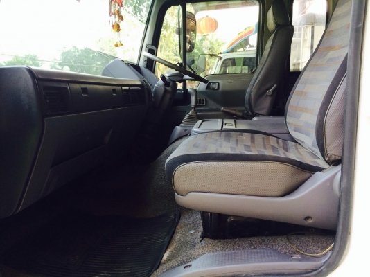 ขาย6ล้อ ฮีโน้/ยาว6เมตร สวยพร้อมใช้ครับ ขาย6ล้อ ฮีโน้/ยาว6เมตร สวยพร้อมใช้ครับ