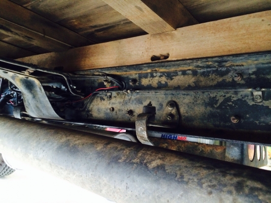 ขาย6ล้อ ฮีโน้/ยาว6เมตร สวยพร้อมใช้ครับ ขาย6ล้อ ฮีโน้/ยาว6เมตร สวยพร้อมใช้ครับ