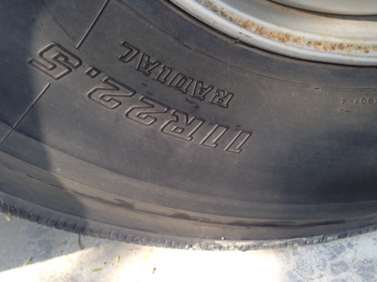 ขายรถบัสรถใหม่ใช้มา 5 ปี