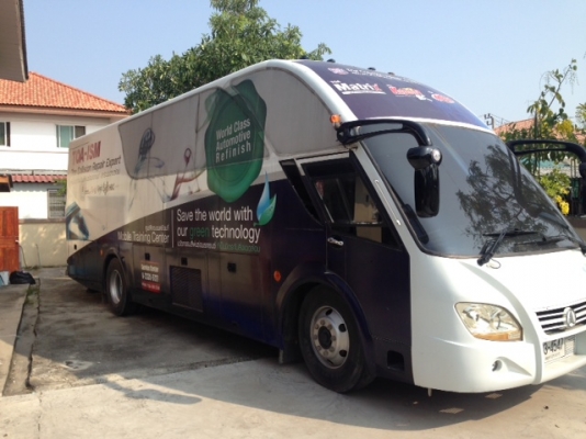 ขายรถบัสรถใหม่ใช้มา 5 ปี