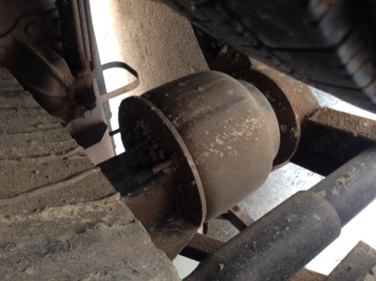 ขายรถบัสรถใหม่ใช้มา 5 ปี