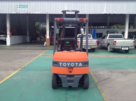 ขายรถโฟล์คลิฟท์ TOYOTA ไฟฟ้านั่งขับ ขนาด 1.8 ตัน รุ่น7เสาสูง 4 เมตร เกียร์ออโต้ รถสวย  (2348)พร้อมใช้งาน ติดต่อ 089-9357399 ดลนภัส