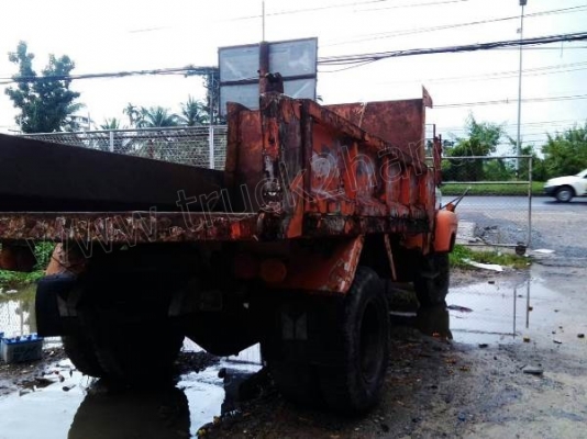 รถบรรทุกดั๊ม 6 ล้อหัวยาว เป็นรถประมูลจากกรมชลประทาน รถบรรทุกดั๊ม 6 ล้อหัวยาว เป็นรถประมูลจากกรมชลประทาน
