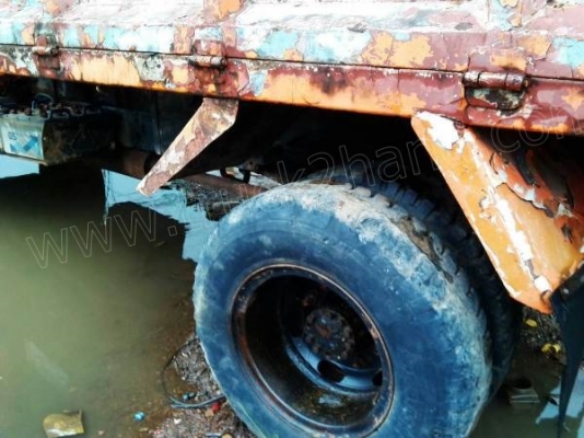 รถบรรทุกดั๊ม 6 ล้อหัวยาว เป็นรถประมูลจากกรมชลประทาน รถบรรทุกดั๊ม 6 ล้อหัวยาว เป็นรถประมูลจากกรมชลประทาน