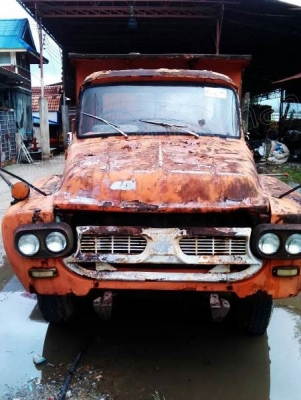 รถบรรทุกดั๊ม 6 ล้อหัวยาว เป็นรถประมูลจากกรมชลประทาน รถบรรทุกดั๊ม 6 ล้อหัวยาว เป็นรถประมูลจากกรมชลประทาน