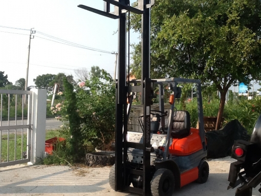 รถยกToyota 6fg10สภาพดีพร้อมใช้ราคาไม่แพง