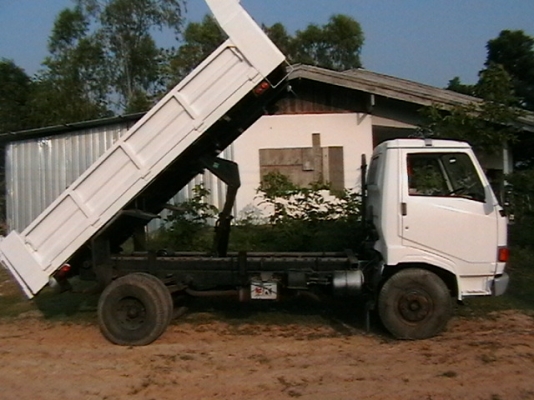 อีซูซุ เลิกกิจการก่อสร้างnpr110 4be ดั้ม คัสซีสวย มี4คัน มีรถหลวงรอเอกสาร5ปีแล้ว1คันเรียบร้อนเมื่อใหร่จะขาย อีซูซุ เลิกกิจการก่อสร้างnpr110 4be ดั้ม คัสซีสวย มี4คัน มีรถหลวงรอเอกสาร5ปีแล้ว1คันเรียบร้อนเมื่อใหร่จะขาย