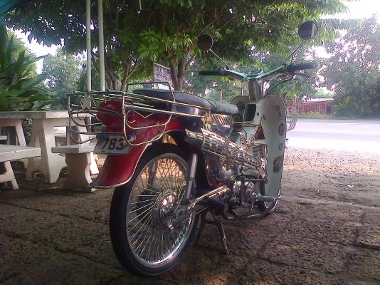 ขายคร๊าบ / ไม่เเลกไม่เเยก C70 เครื่องคัทตอม 3 เกียร์ ชัก 1 มิล สภาพสวยๆ อะไหล่ชุบเยอะ (ไม่มี ท.บ ออกใบซื้อขายจากทางร้านให้) ค่าตัว 18500 บาท