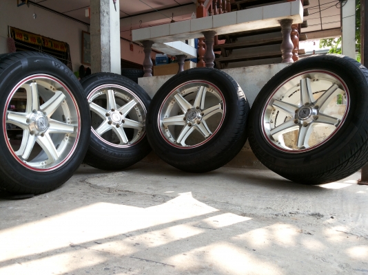 แม๊ก 20 พร้อมยางปี 2012