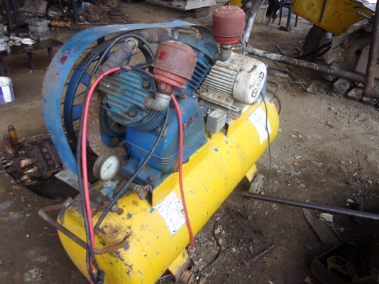 ขายเครืื่องสูบลมสกูร Airman 175 PDS และเเครื่องลมไฟฟ้า Puma 2 ตัวรวมกัน ขายเครืื่องสูบลมสกูร Airman 175 PDS และเเครื่องลมไฟฟ้า Puma 2 ตัวรวมกัน