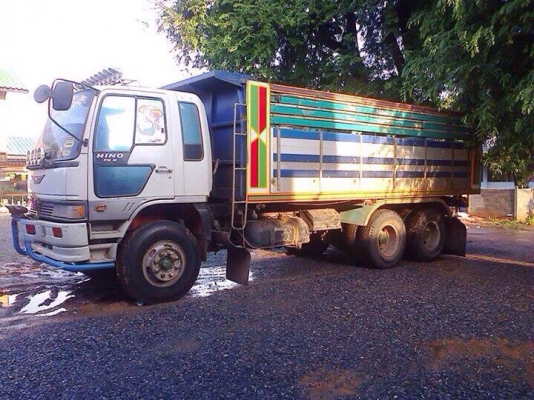 ขายรถบรรทุกสิบล้อดัมพ์ HINO 1M เครื่องเดิม 220 แรง เกียร์เดิม 2 เพลา กระบะดัมพ์มิเนียม ทะเบียนพร้อม