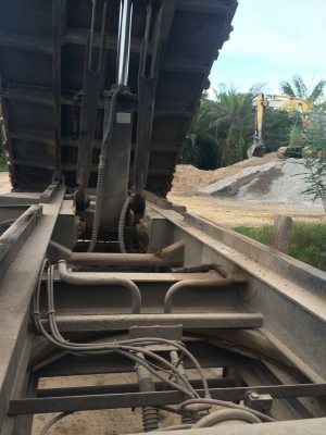 รถฮีโน่ 10 ล้อดั้ม 344 แรงม้า. ปี 54 สนใจติดต่อ 081 - 6079515 รถฮีโน่ 10 ล้อดั้ม 344 แรงม้า. ปี 54 สนใจติดต่อ 081 - 6079515