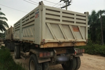 รถอีซูซุ 10 ล้อดั้ม FXZ 270 แรงม้า. ปี 51 ( ขายแม่ , ลูก ) , ( รถวิ่ง 2xx,xxx กม. ) สนใจติดต่อ 081 - 6079515 รถอีซูซุ 10 ล้อดั้ม FXZ 270 แรงม้า. ปี 51 ( ขายแม่ , ลูก ) , ( รถวิ่ง 2xx,xxx กม. ) สนใจติดต่อ 081 - 6079515