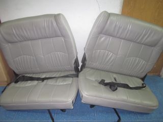 อะไหล่แต่งรถตู้