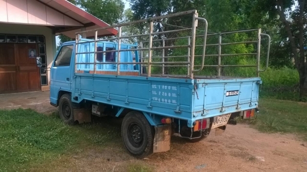 ขาย 4 ล้อ NHR55E เครื่อง 4JB1 88 แรงม้า คัสซีสวยตลอดเส้น คอกสวย ทะเบียนพร้อมโอน ราคาต่อรองได้ ขาย 4 ล้อ NHR55E เครื่อง 4JB1 88 แรงม้า คัสซีสวยตลอดเส้น คอกสวย ทะเบียนพร้อมโอน ราคาต่อรองได้