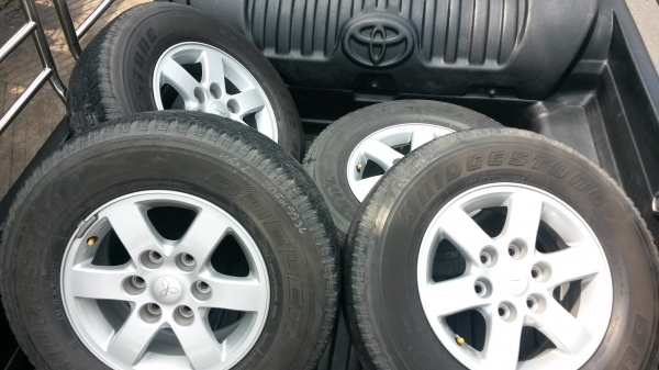 แม็กปาเจโร่กิ๊บๆ ขอบ16 พร้อมยาง