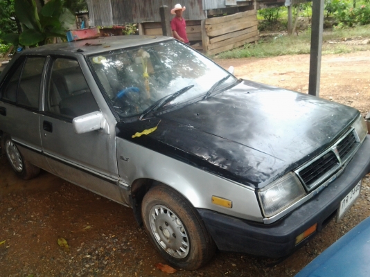 ขายรถเก๋งมิตรซูแชมเครื่อง1600คาบู