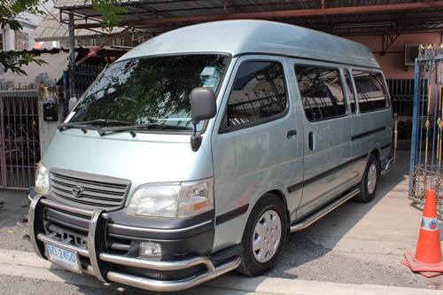 รถตู้ หลังคาสูง สภาพดี พร้อมใช้งาน