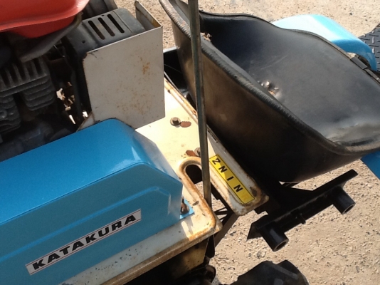 รถขับเล่นหรือสะสมสวยงามเครื่องMitsubishi รถขับเล่นหรือสะสมสวยงามเครื่องMitsubishi