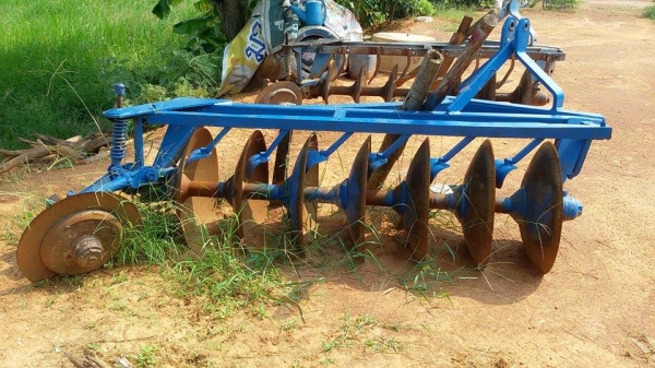 ขายรถไถฟอร์ด 6600 ขายรถไถฟอร์ด 6600